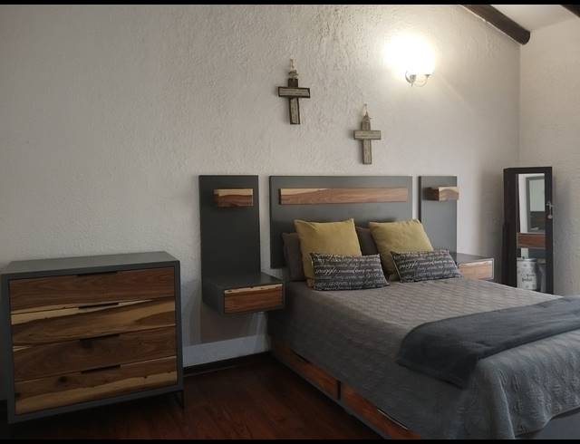 4 BEDROOM HOUSE FOR SALE IN VAN RIEBEECK PARK